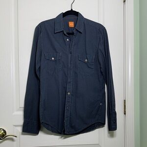Hugo Boss Navy Checkered Casual Button Up Shirt - Small